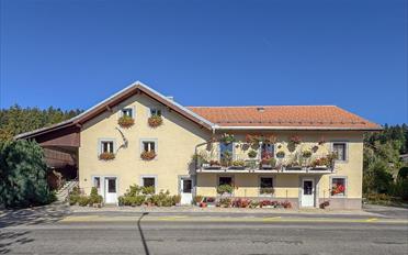 Single house - image - 2