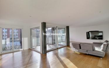 Apartment 10 rooms - image - 2