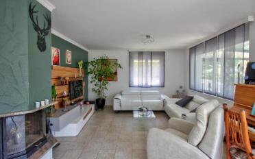 Villa 6.5 pièces - image - 2