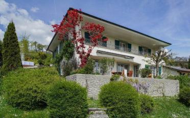 Villa 9.5 pièces - image - 1