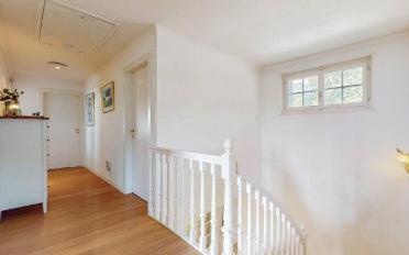 Villa 9.5 Zimmer - image - 8