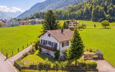Einfamilienhaus 6.5 Zimmer - image - 1