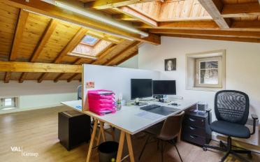 Gemischt genutzte Immobilie 8.5 Zimmer - image - 1