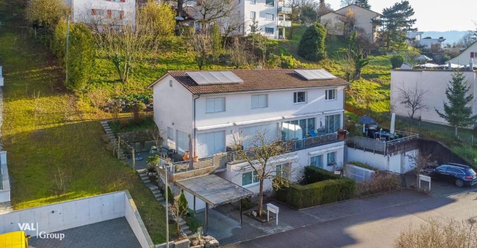 Maison jumelée à valeur ajoutée : habiter, travailler et louer sous un même toit
