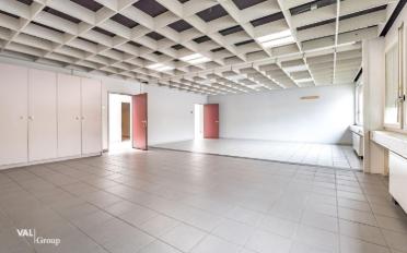 Commercial - image - 3