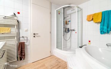 Terrassenwohnung 5.5 Zimmer - image - 11