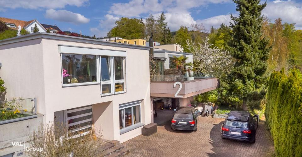 Charmantes Reihenhaus in Wetzikon mit aussergewöhnlichem Raumangebot