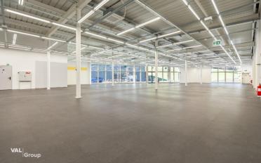 Commercial - image - 7