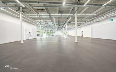 Commercial - image - 11