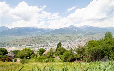 Building land - image - 10