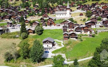 Building land - image - 10