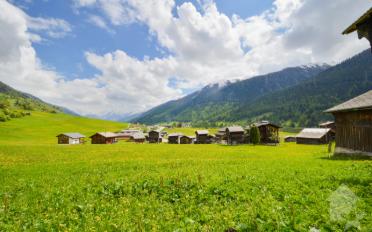 Building land - image - 1
