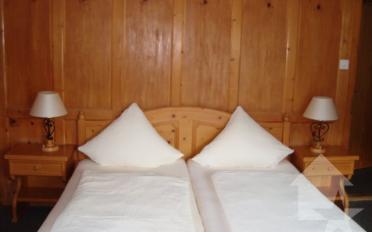 Hotel 16 Zimmer - image - 6