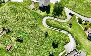 Building land - image - 2