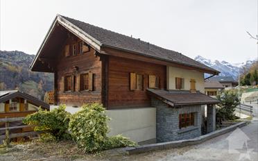 Chalet 5.5 pièces - image - 1