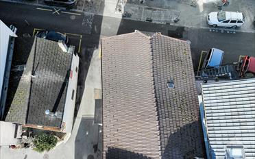 Mixed use property - image - 3