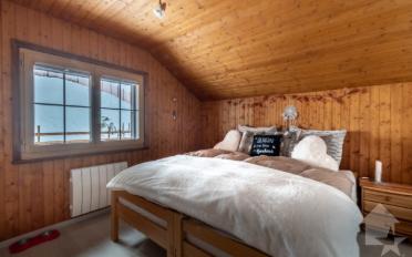 Chalet 8.5 pièces - image - 9