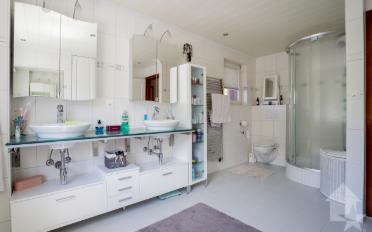 Villa 7.5 pièces - image - 8