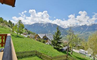 Chalet 5.5 pièces - image - 1