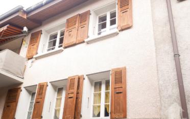 Einfamilienhaus 7.5 Zimmer - image - 1