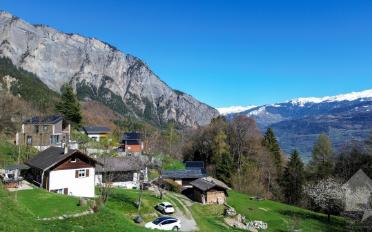 Chalet 4.5 pièces - image - 1