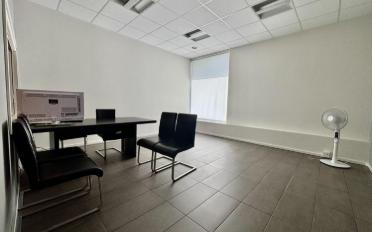 Office 3.5 rooms - image - 1