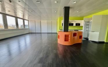 Office - image - 5