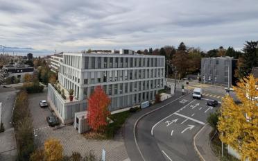 Office - image - 10
