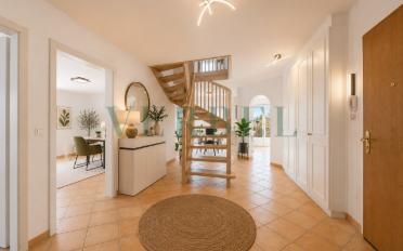 Attic flat 5.5 rooms - image - 4