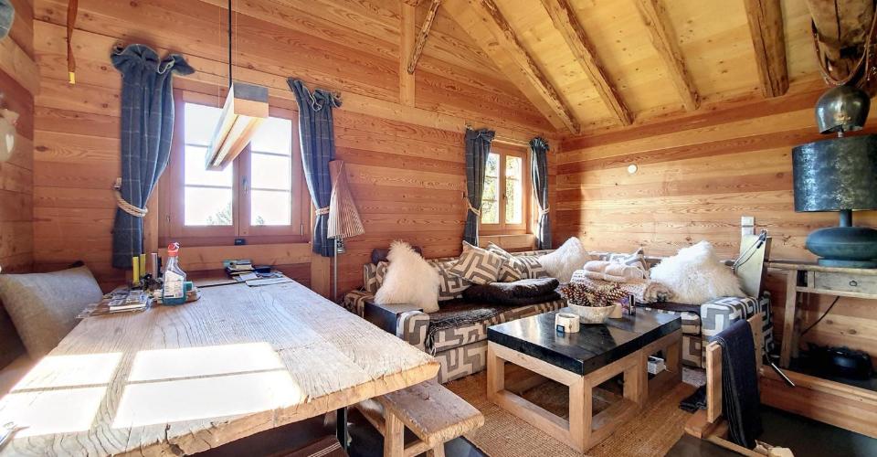 A VENDRE CHALET DE 3 PIECES AUX MAYENS DE SARREYER