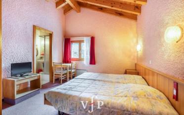 Apartment 35.5 rooms - image - 13