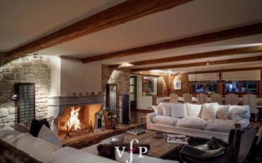 Chalet 12 pièces - image - 2