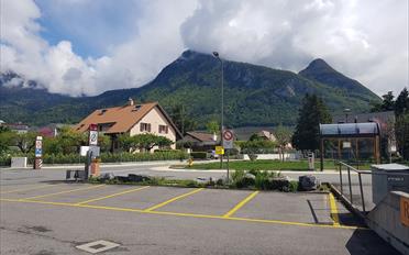 Commercial - image - 2