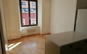 Apartment 4 rooms - image - 4