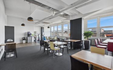Office - image - 1