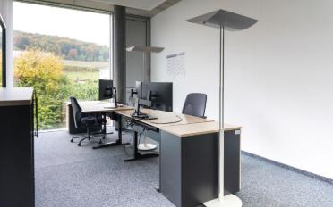 Office - image - 10