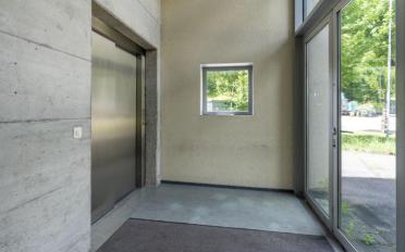 Office - image - 7