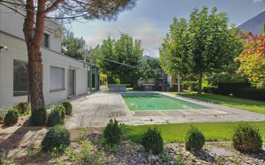 Einfamilienhaus 7.5 Zimmer - image - 8