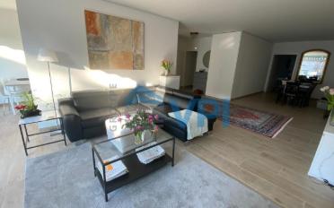 Furnished flat 6 rooms - image - 1