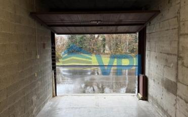 Single garage - image - 3