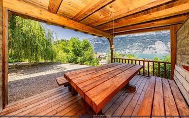 Einfamilienhaus 6.5 Zimmer - image - 1