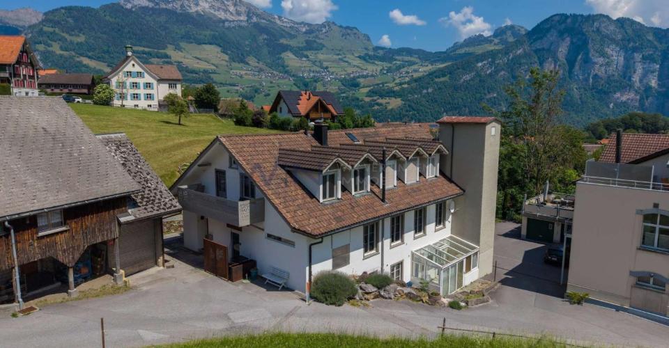 Vivre là où d'autres passent leurs vacances - ensoleillé et moderne