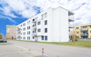 offener Parkplatz - image - 2