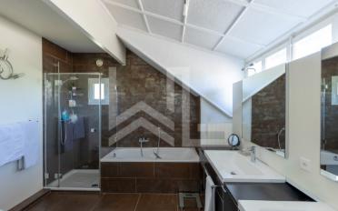 Single house 10 rooms - image - 11