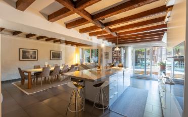 Single house 12 rooms - image - 2