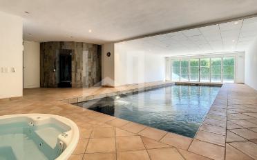 Single house 12 rooms - image - 2