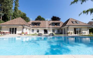 Single house 10 rooms - image - 12