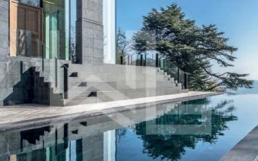 Single house 15 rooms - image - 1