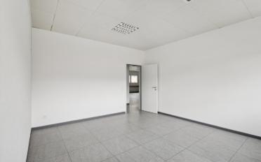 Office - image - 10