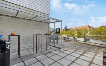 Office - image - 8